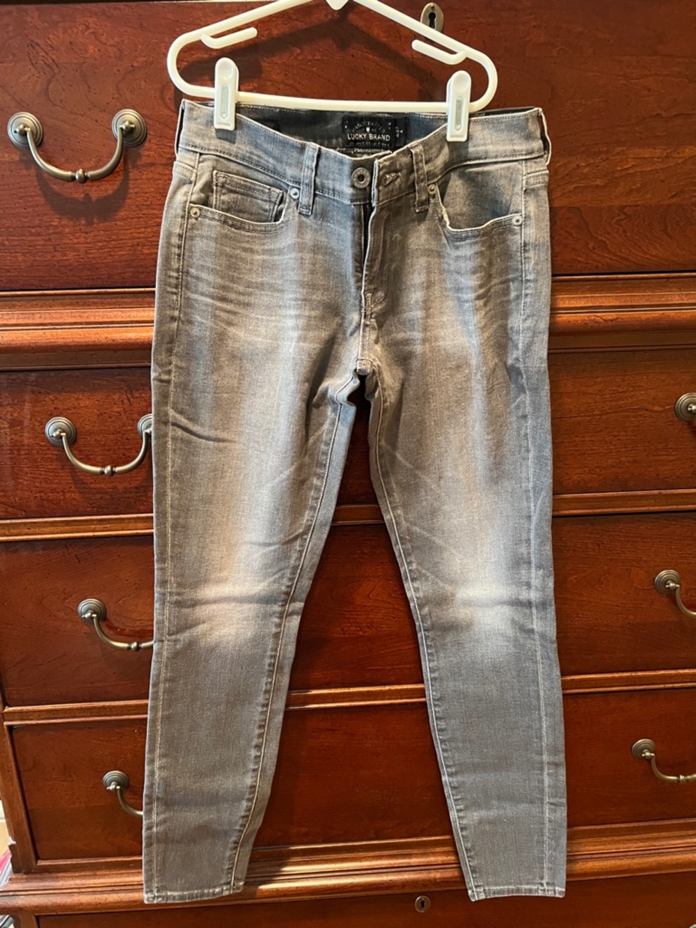 Lucky Brand Women's Faded Gray Skinny Jeans